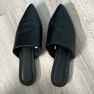 American Eagle Black Mules